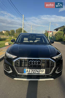 Позашляховик / Кросовер Audi Q3 2019 в Києві