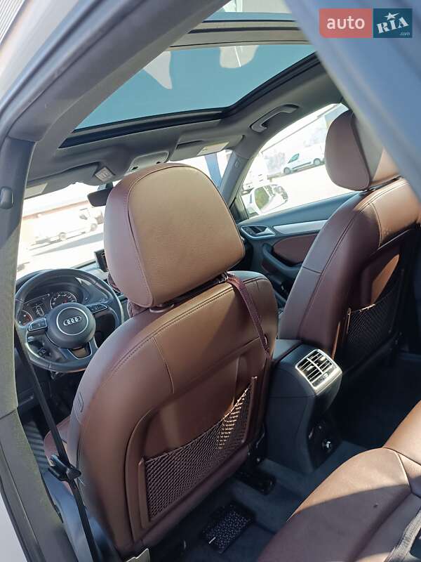 Внедорожник / Кроссовер Audi Q3 2017 в Одессе