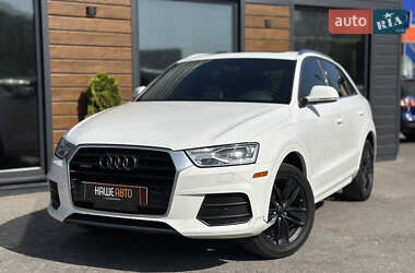 Внедорожник / Кроссовер Audi Q3 2016 в 