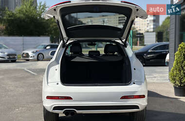 Внедорожник / Кроссовер Audi Q3 2016 в 