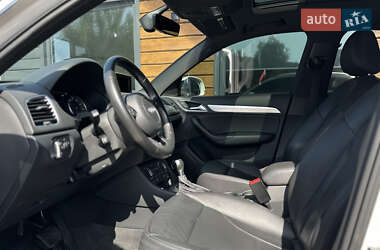 Внедорожник / Кроссовер Audi Q3 2016 в 