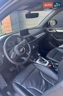 Внедорожник / Кроссовер Audi Q3 2018 в 