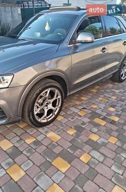 Внедорожник / Кроссовер Audi Q3 2016 в 