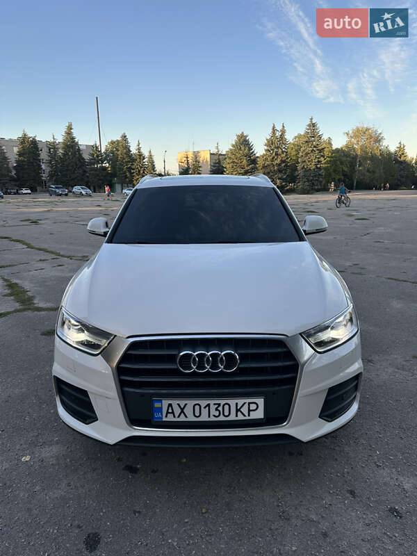 Позашляховик / Кросовер Audi Q3 2016 в Харкові