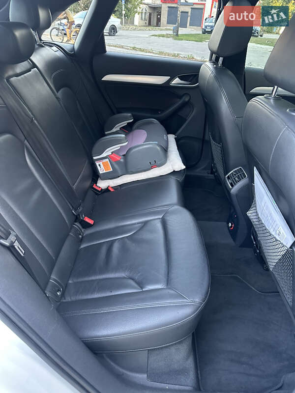 Внедорожник / Кроссовер Audi Q3 2016 в Харькове фото 11 Внедорожник / Кроссовер Audi Q3 2016 в Харькове