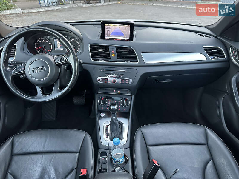 Позашляховик / Кросовер Audi Q3 2016 в Харкові
