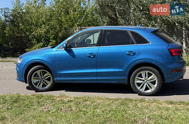 Внедорожник / Кроссовер Audi Q3 2016 в 