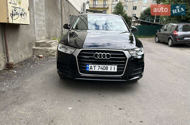 Внедорожник / Кроссовер Audi Q3 2015 в 