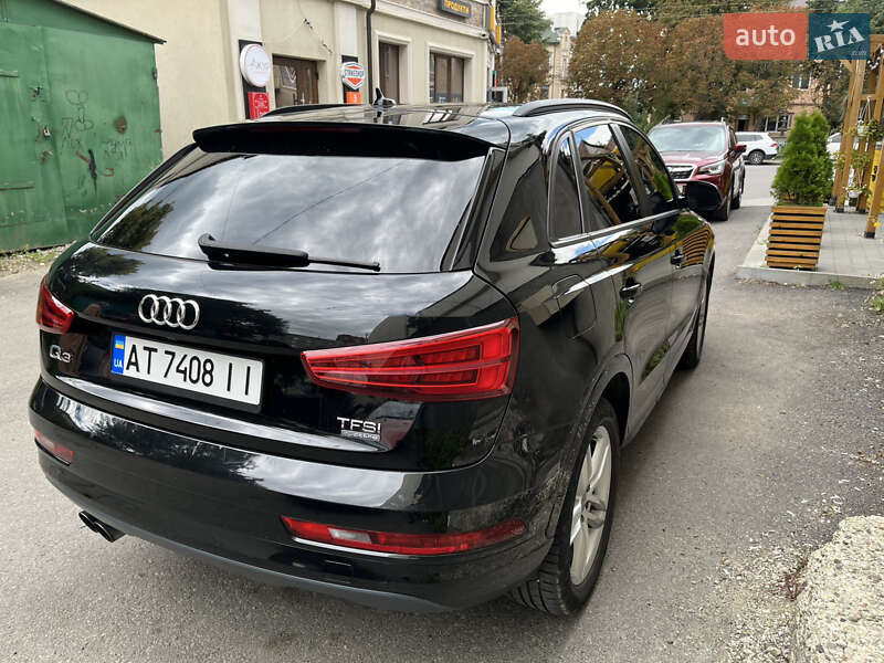 Внедорожник / Кроссовер Audi Q3 2015 в Коломые