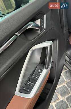 Внедорожник / Кроссовер Audi Q3 2021 в 