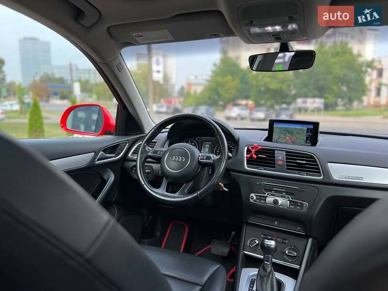 Внедорожник / Кроссовер Audi Q3 2018 в Львове