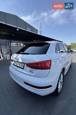 Внедорожник / Кроссовер Audi Q3 2017 в 