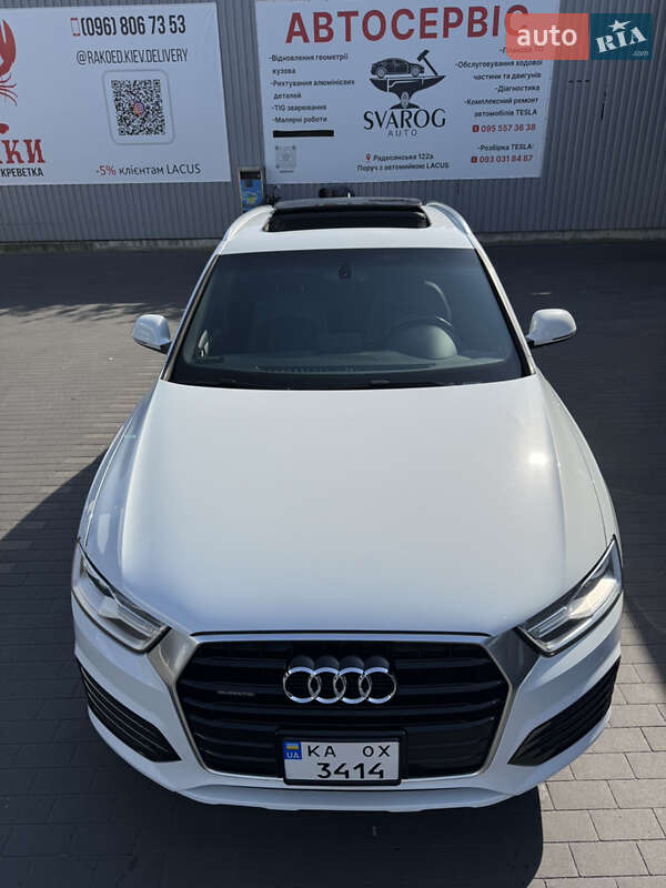 Внедорожник / Кроссовер Audi Q3 2017 в Киеве