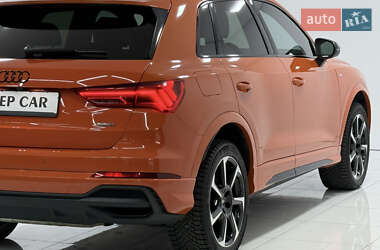 Внедорожник / Кроссовер Audi Q3 2022 в 