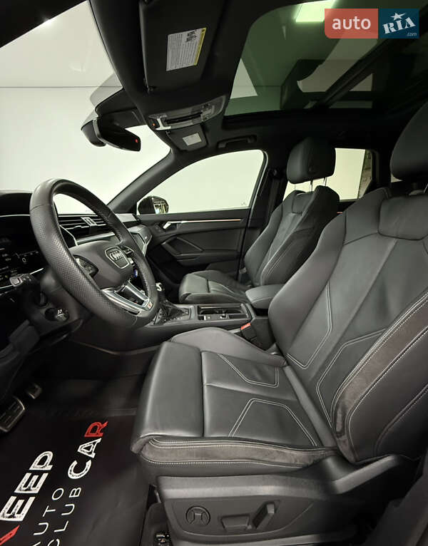 Внедорожник / Кроссовер Audi Q3 2022 в Одессе