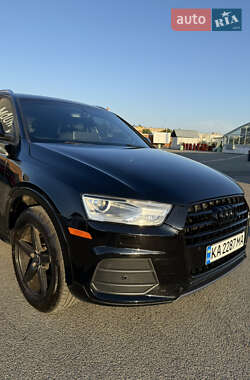 Внедорожник / Кроссовер Audi Q3 2016 в 