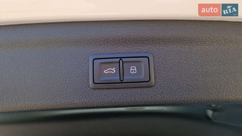 Внедорожник / Кроссовер Audi Q3 2023 в Кропивницком фото 15 Внедорожник / Кроссовер Audi Q3 2023 в Кропивницком