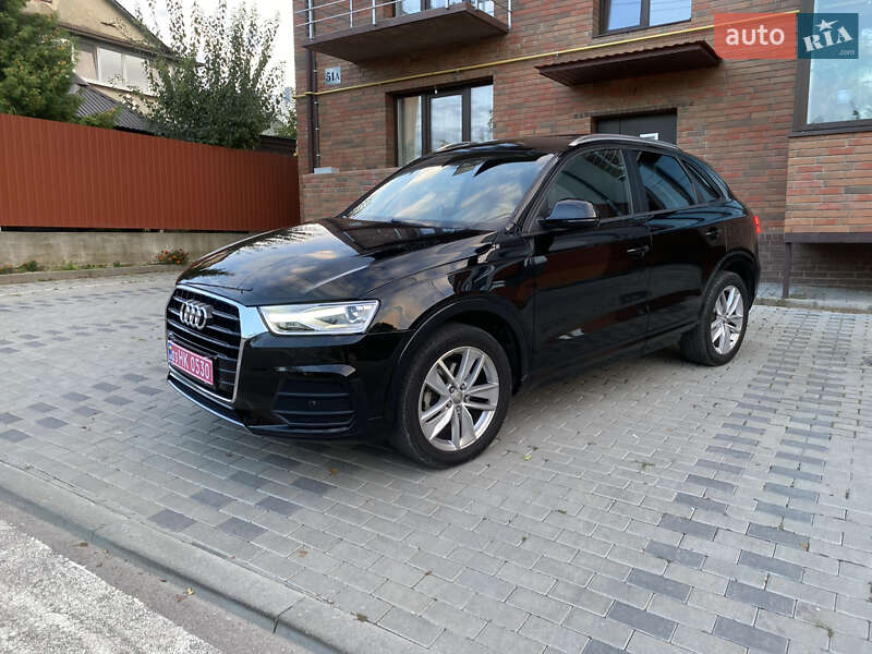 Внедорожник / Кроссовер Audi Q3 2017 в Тернополе