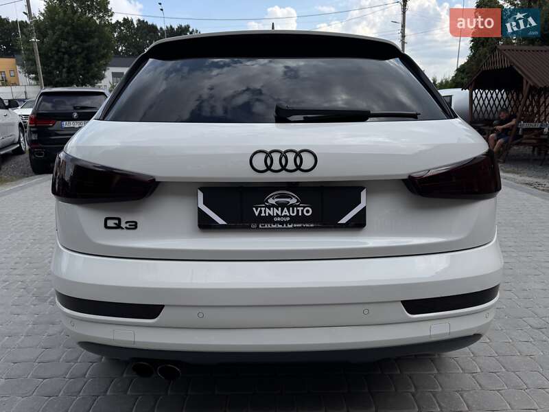 Внедорожник / Кроссовер Audi Q3 2017 в Виннице
