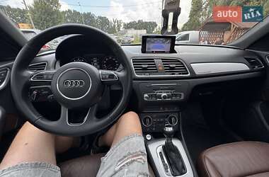 Внедорожник / Кроссовер Audi Q3 2017 в 