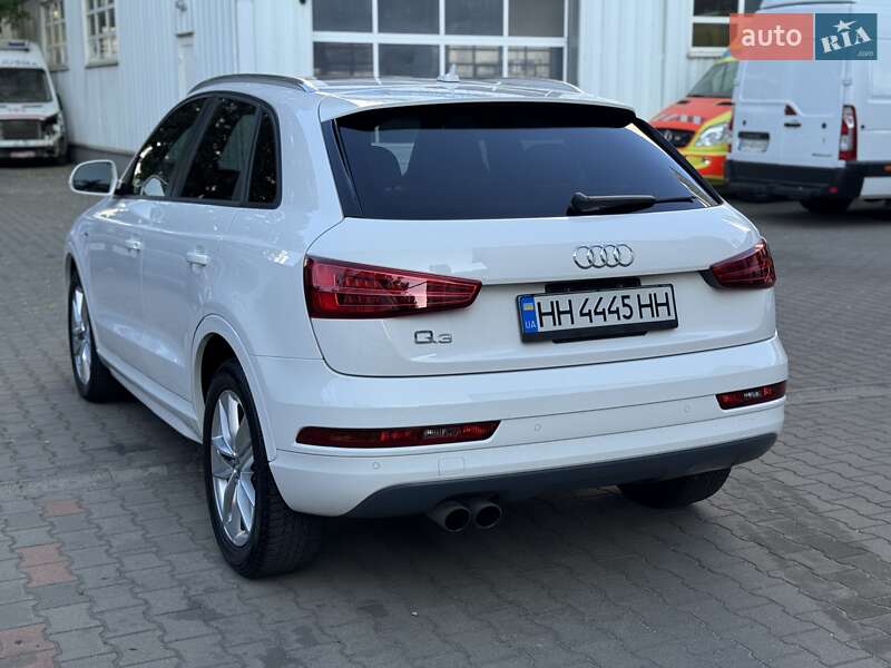 Позашляховик / Кросовер Audi Q3 2017 в Одесі