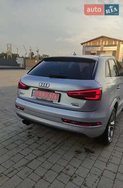 Внедорожник / Кроссовер Audi Q3 2018 в 