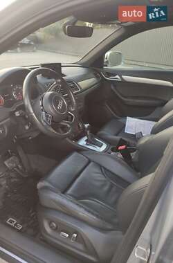 Внедорожник / Кроссовер Audi Q3 2018 в 