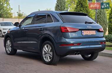 Внедорожник / Кроссовер Audi Q3 2016 в 