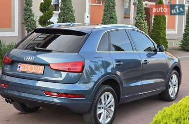 Внедорожник / Кроссовер Audi Q3 2016 в 