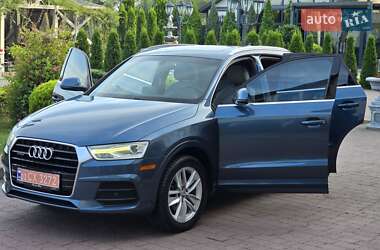 Внедорожник / Кроссовер Audi Q3 2016 в 