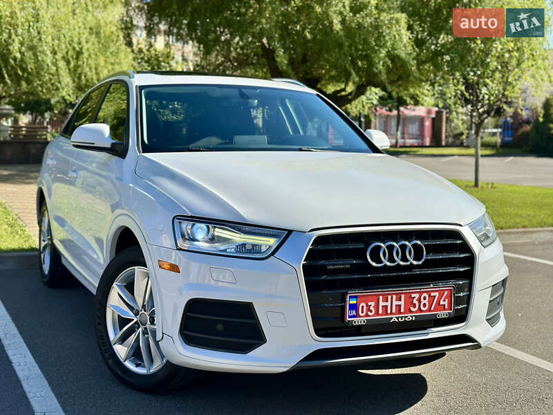 Внедорожник / Кроссовер Audi Q3 2017 в Киеве