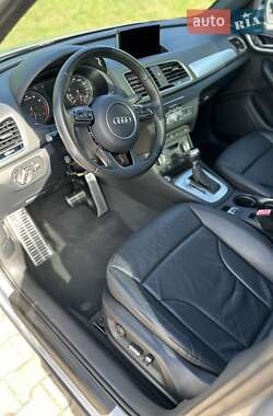 Внедорожник / Кроссовер Audi Q3 2016 в 