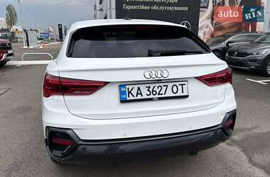 Внедорожник / Кроссовер Audi Q3 2024 в 