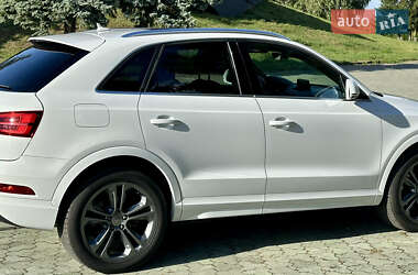 Внедорожник / Кроссовер Audi Q3 2016 в 