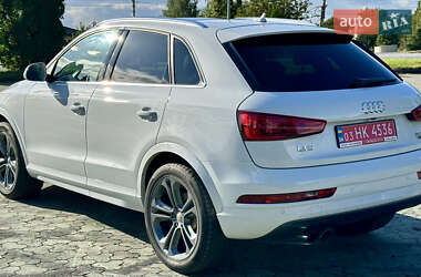 Внедорожник / Кроссовер Audi Q3 2016 в 