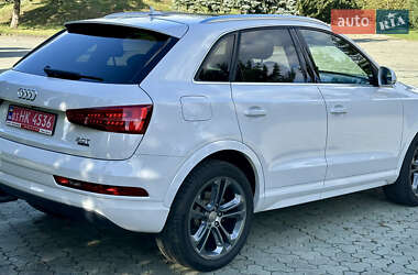 Внедорожник / Кроссовер Audi Q3 2016 в 