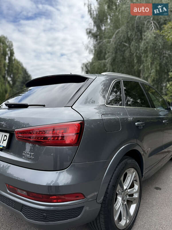 Внедорожник / Кроссовер Audi Q3 2016 в Виннице