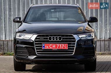 Внедорожник / Кроссовер Audi Q3 2016 в 