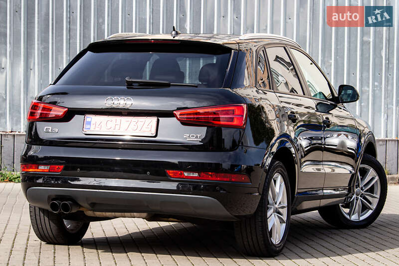 Внедорожник / Кроссовер Audi Q3 2016 в Львове