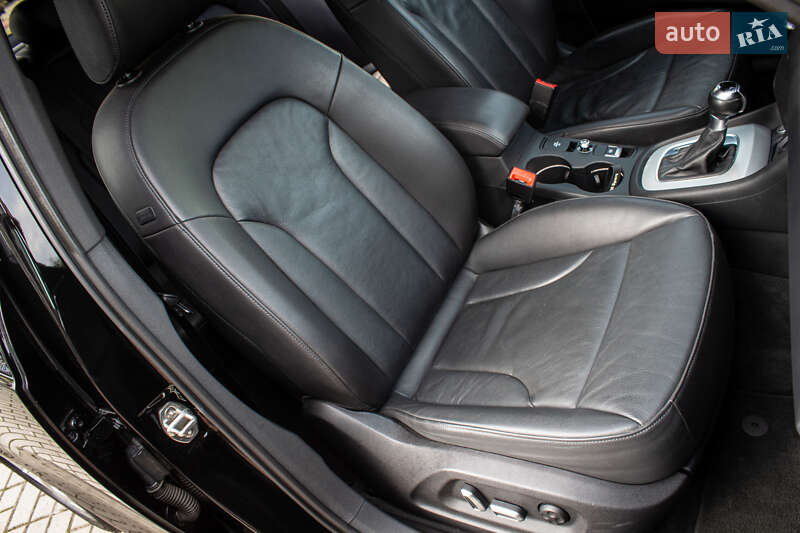 Внедорожник / Кроссовер Audi Q3 2016 в Львове