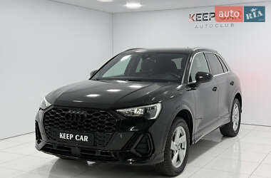 Внедорожник / Кроссовер Audi Q3 2019 в 