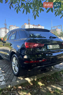 Внедорожник / Кроссовер Audi Q3 2016 в 
