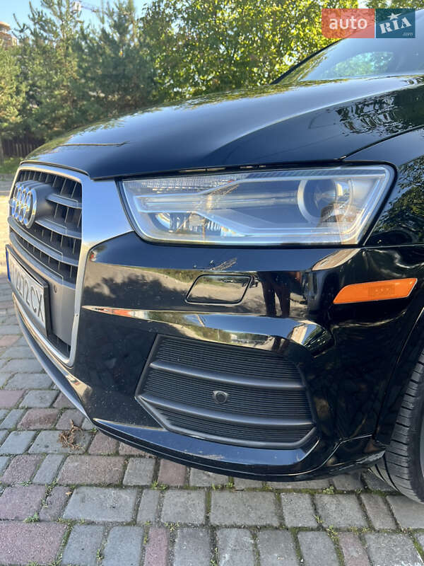 Внедорожник / Кроссовер Audi Q3 2016 в Ивано-Франковске