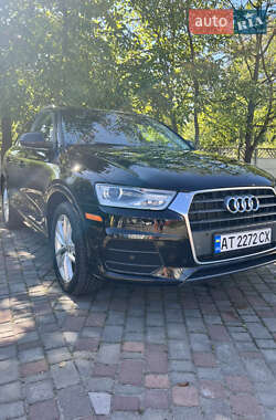 Внедорожник / Кроссовер Audi Q3 2016 в 