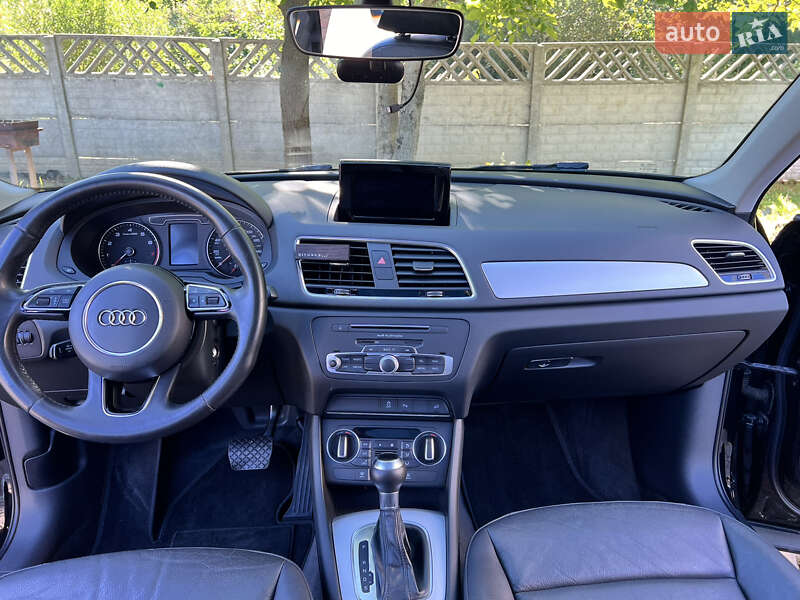 Внедорожник / Кроссовер Audi Q3 2016 в Ивано-Франковске