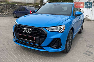 Внедорожник / Кроссовер Audi Q3 2020 в 