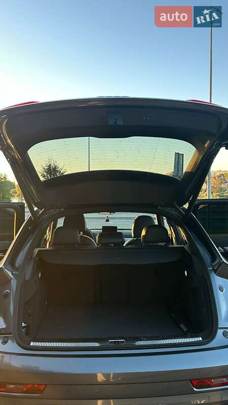 Внедорожник / Кроссовер Audi Q3 2017 в Виннице