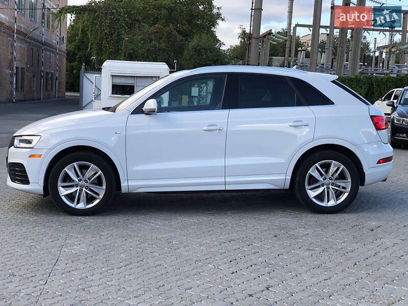 Позашляховик / Кросовер Audi Q3 2017 в Чернівцях