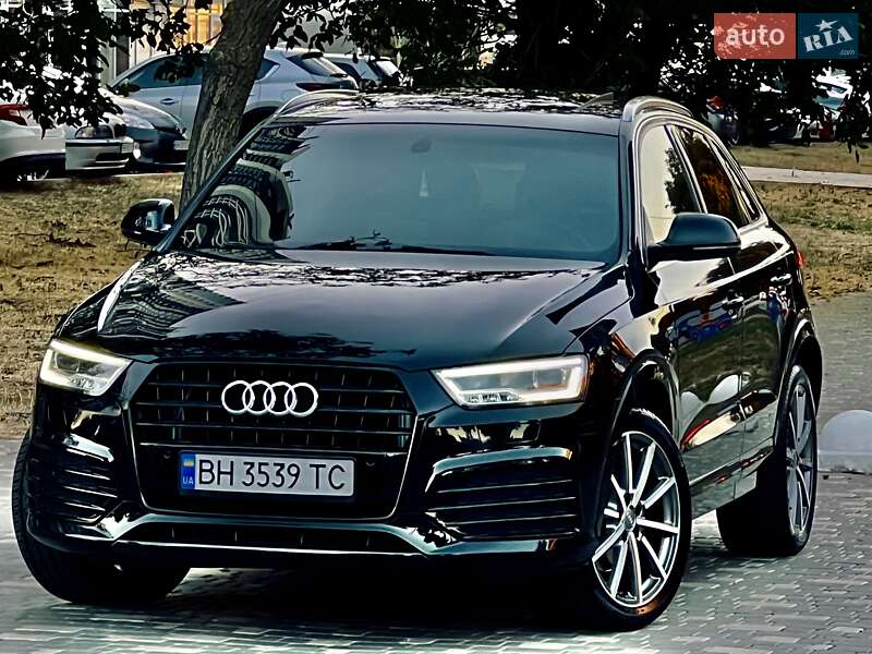 Внедорожник / Кроссовер Audi Q3 2016 в Одессе