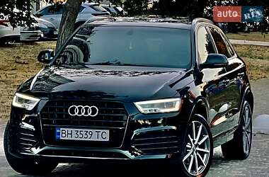 Внедорожник / Кроссовер Audi Q3 2016 в 